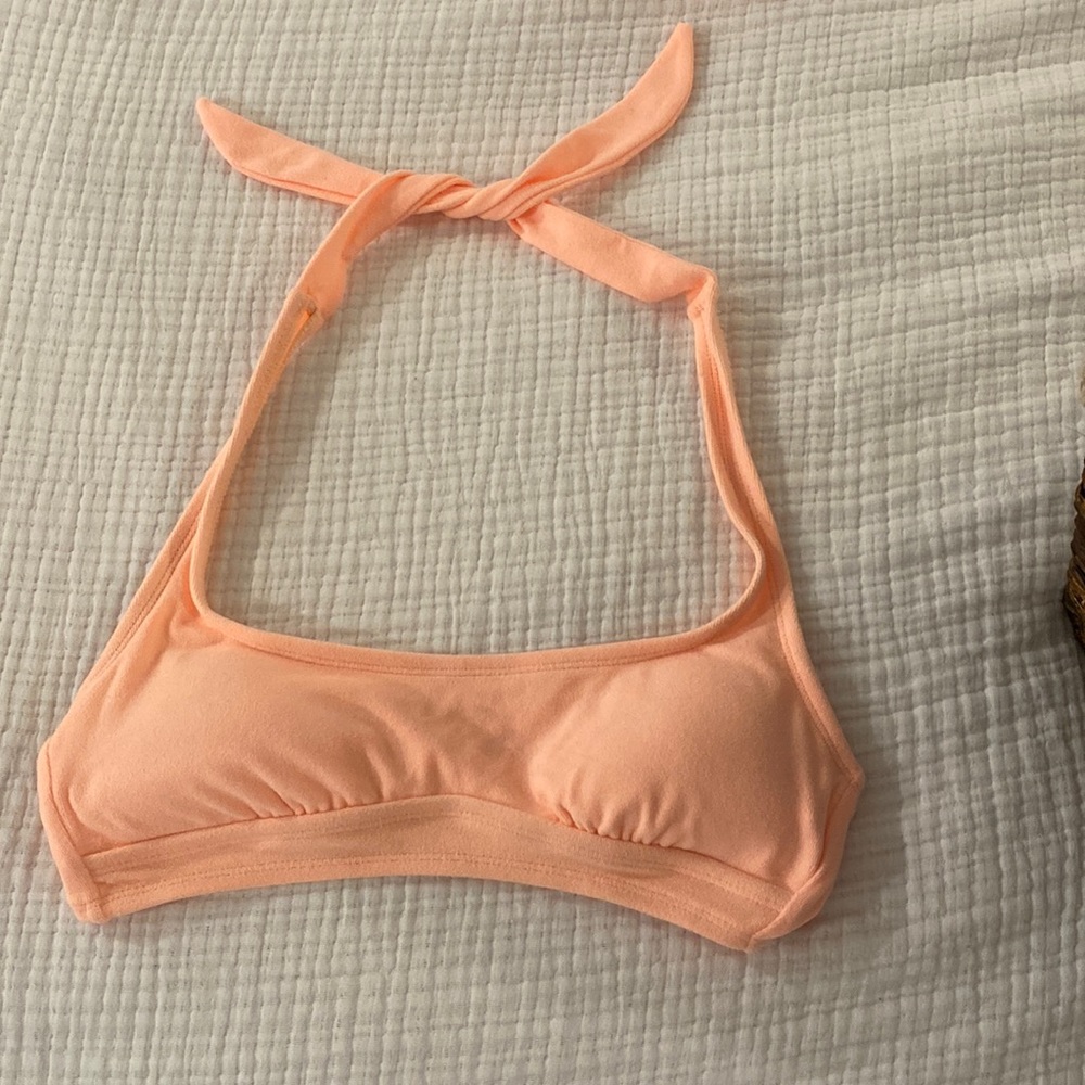 Xhilaration coral halter swim top size small